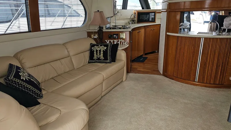 Slide: The Image of Carver Yachts 450 Voyager Pilothouse 2000 - 6957022