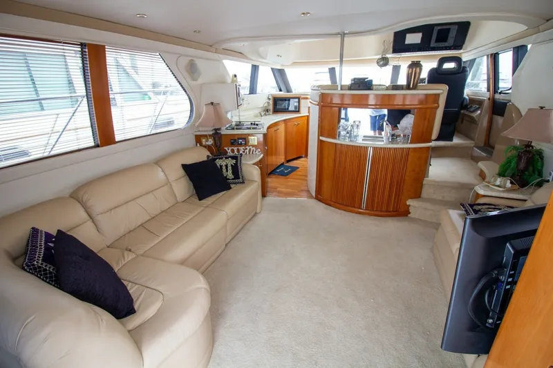 Slide: The Image of Carver Yachts 450 Voyager Pilothouse 2000 - 7745836