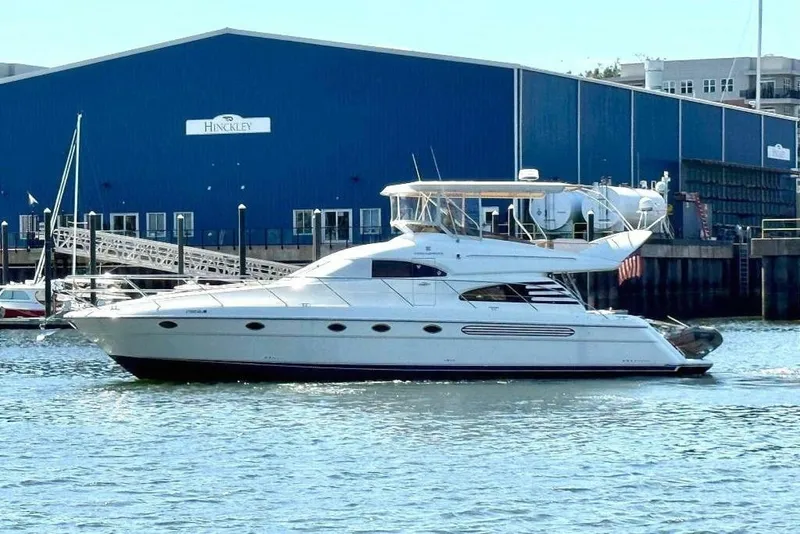 The Image of Fairline Squadron 55 2000 - 6956955