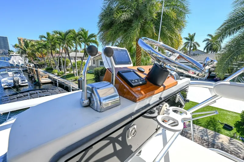 Slide: The Image of Pursuit 3400 Express 2000 - 7394418