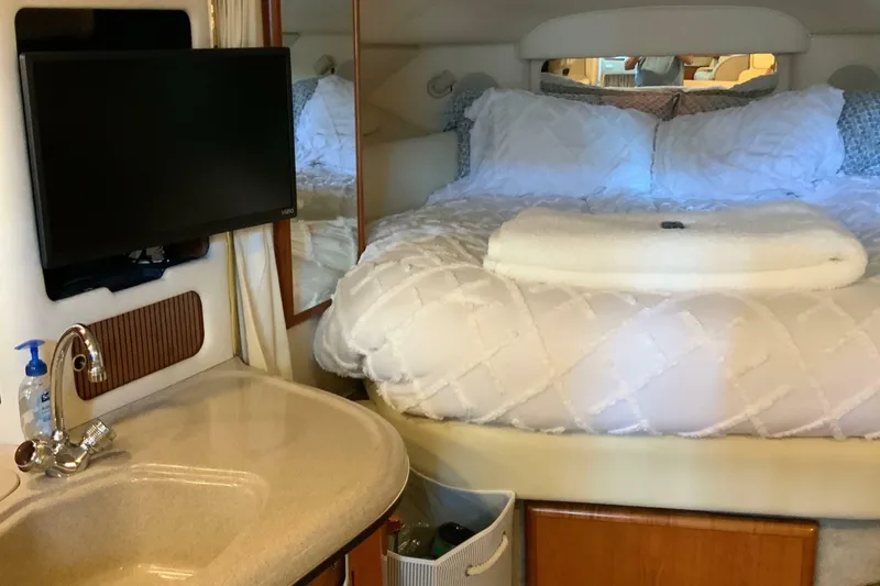 Slide: The Image of Sea Ray 340 Sundancer 2000 - 6957141