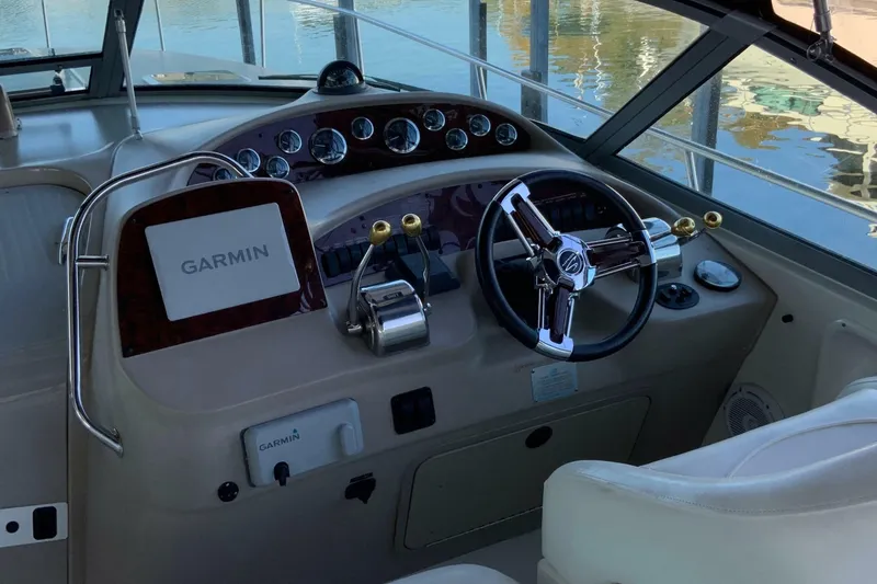 Slide: The Image of Sea Ray 340 Sundancer 2000 - 6957095