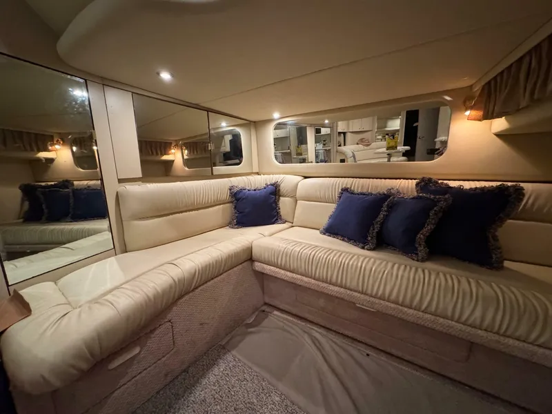 Slide: The Image of Sea Ray 380 Sundancer 2000 - 6957185