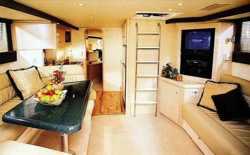 Slide: The Image of Carver Yachts 350 Mariner 1999 - 6957225