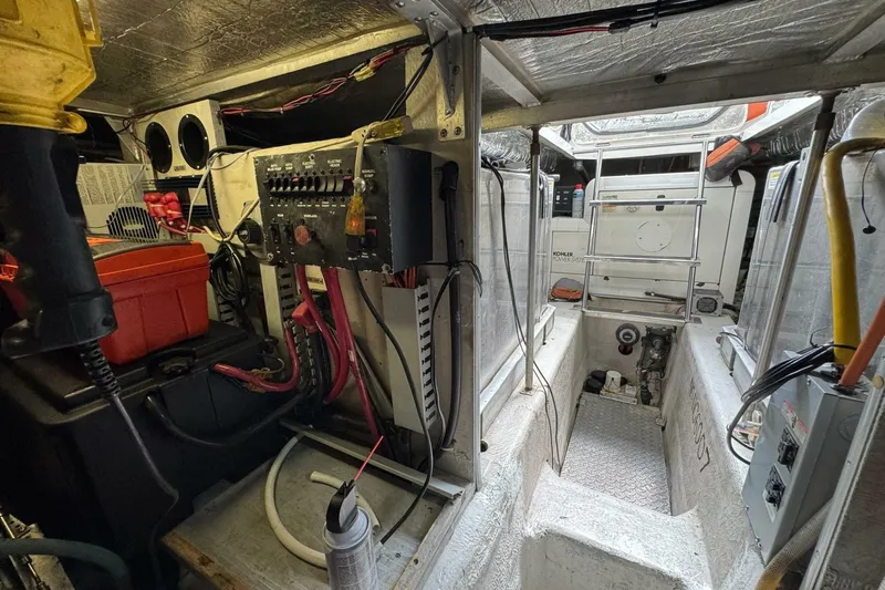 Slide: The Image of Carver Yachts 450 Voyager Pilothouse 1999 - 6957436