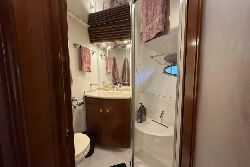 Slide: The Image of Carver Yachts 450 Voyager Pilothouse 1999 - 6957366
