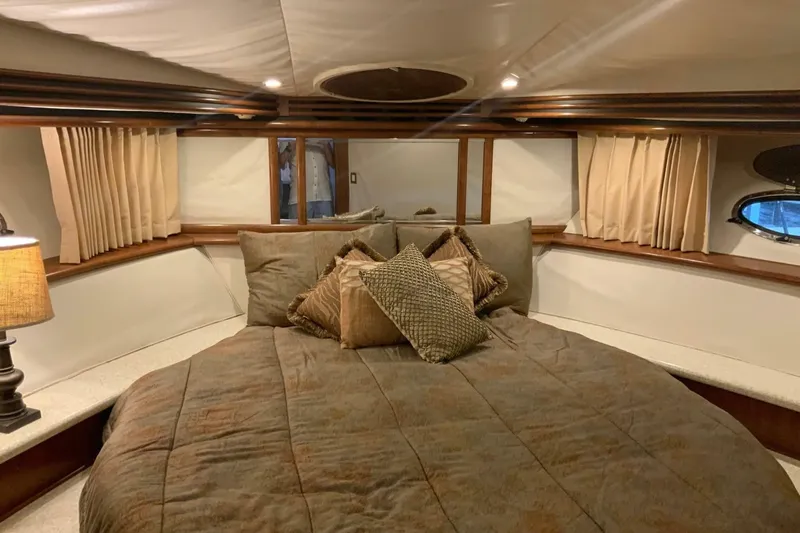 Slide: The Image of Carver Yachts 450 Voyager Pilothouse 1999 - 7539341