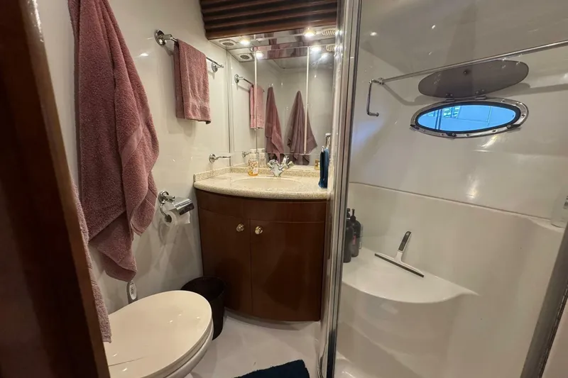 Slide: The Image of Carver Yachts 450 Voyager Pilothouse 1999 - 6957368