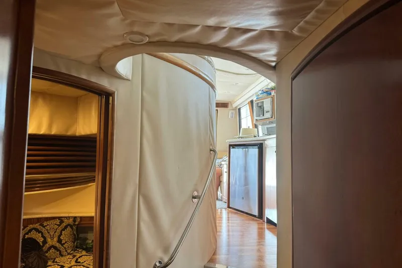 Slide: The Image of Carver Yachts 450 Voyager Pilothouse 1999 - 7243176