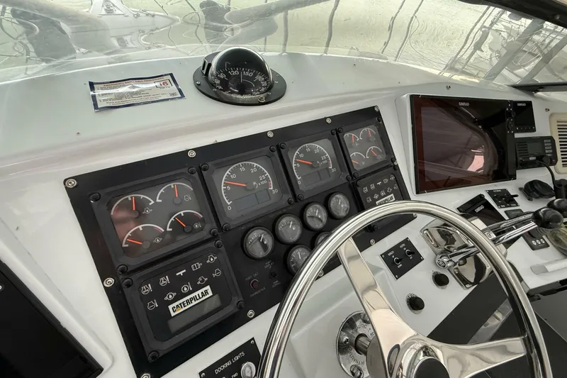Slide: The Image of Hatteras 52 Sport Deck Motor Yacht 1998 - 7243535