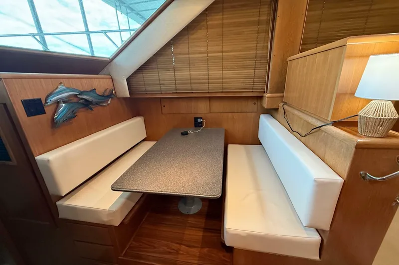 Slide: The Image of Hatteras 52 Sport Deck Motor Yacht 1998 - 6957573