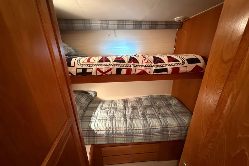 Slide: The Image of Hatteras 52 Sport Deck Motor Yacht 1998 - 6957603