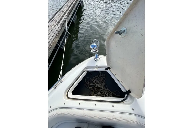 Slide: The Image of Sea Ray 280 Bow Rider 1998 - 6957784