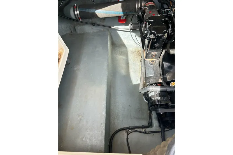 Slide: The Image of Sea Ray 280 Bow Rider 1998 - 6957562