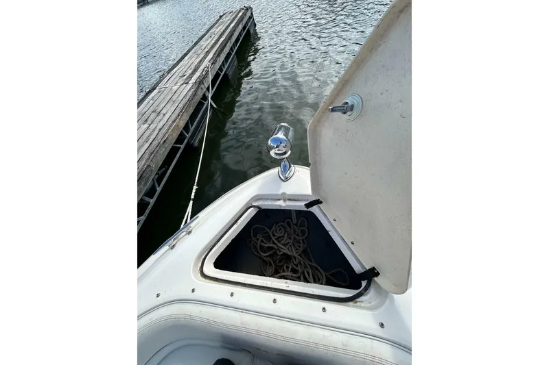 Slide: The Image of Sea Ray 280 Bow Rider 1998 - 7243865