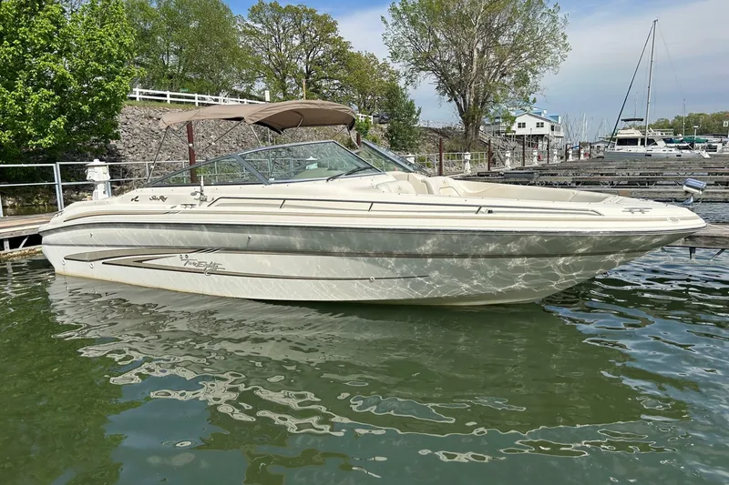 Slide: The Image of Sea Ray 280 Bow Rider 1998 - 6957482