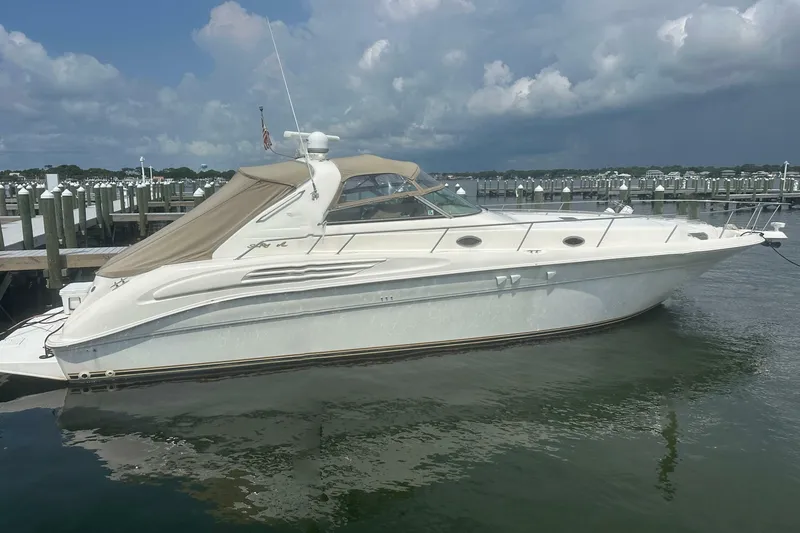 The Image of Sea Ray 450 Sundancer 1998 - 6914078