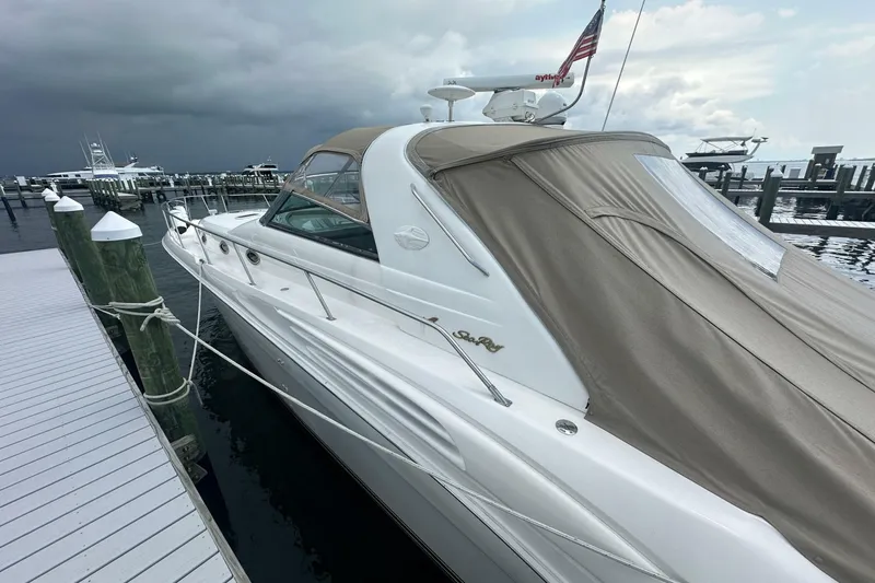 Slide: The Image of Sea Ray 450 Sundancer 1998 - 6957629