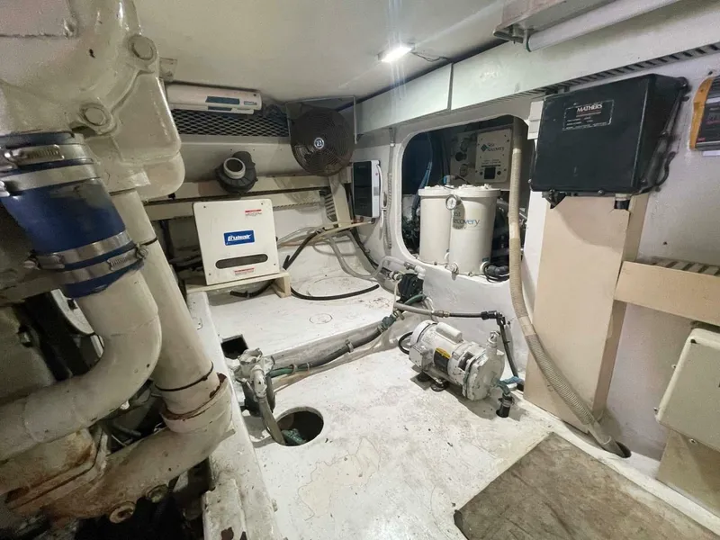 Slide: The Image of Viking 50 Convertible 1998 - 6957734