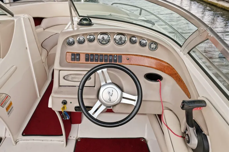 Slide: The Image of Sea Ray 230 Signature 1997 - 7153260