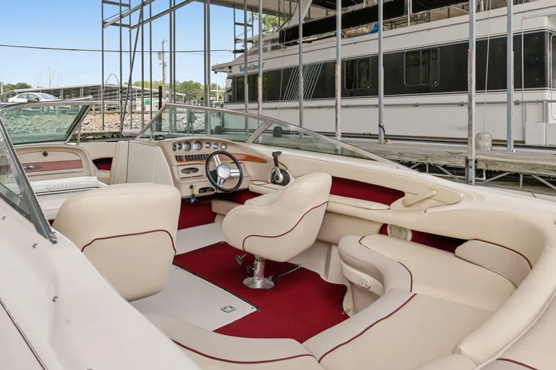 Slide: The Image of Sea Ray 230 Signature 1997 - 7153247