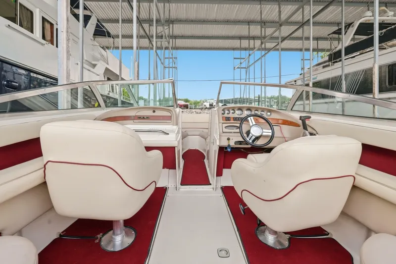 Slide: The Image of Sea Ray 230 Signature 1997 - 7244004