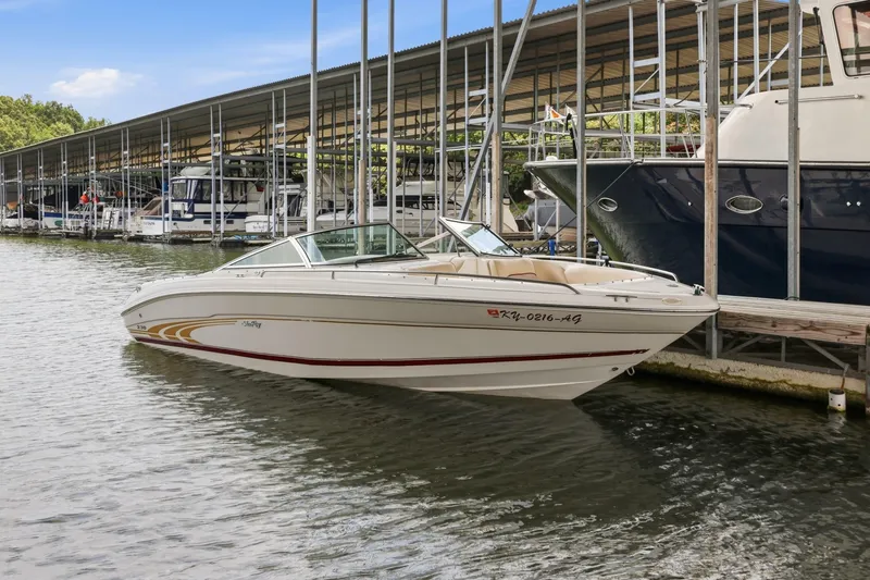 Slide: The Image of Sea Ray 230 Signature 1997 - 7153223