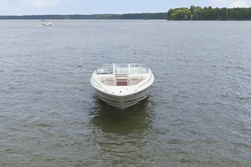 Slide: The Image of Sea Ray 230 Signature 1997 - 7153189