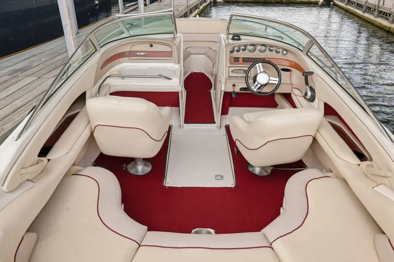 Slide: The Image of Sea Ray 230 Signature 1997 - 7243995