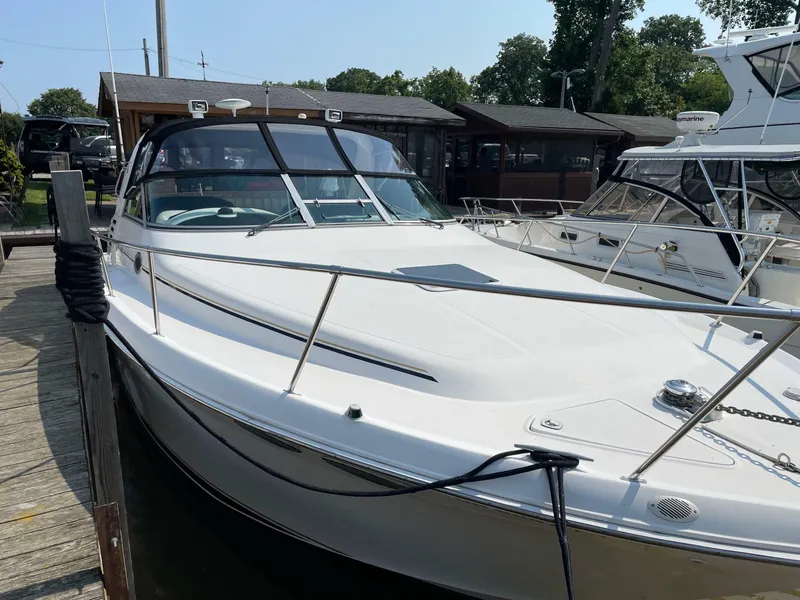 Slide: The Image of Sea Ray 330 Express 1997 - 7243936