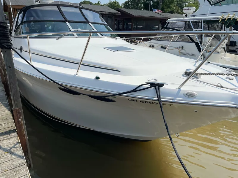 Slide: The Image of Sea Ray 330 Express 1997 - 7243941