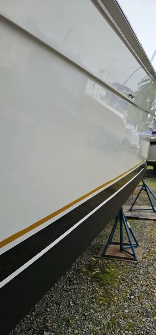 Slide: The Image of Sea Ray 330 Express 1997 - 7244115