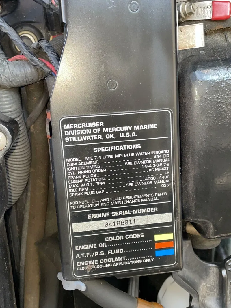 Slide: The Image of Sea Ray 330 Express 1997 - 7244035