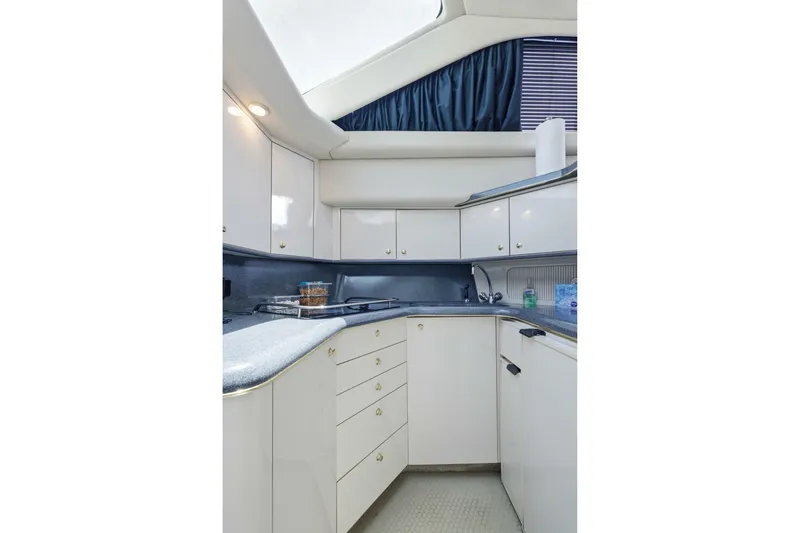 Slide: The Image of Sea Ray 370 Aft Cabin 1997 - 6958042