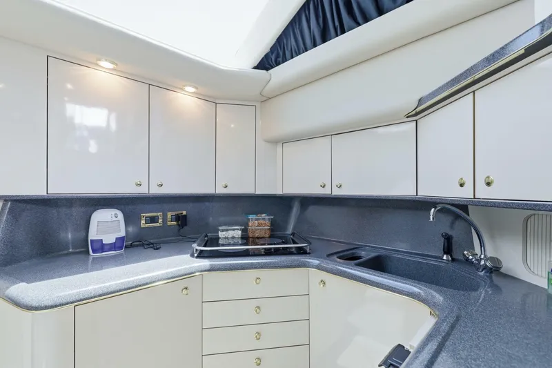 Slide: The Image of Sea Ray 370 Aft Cabin 1997 - 6958032