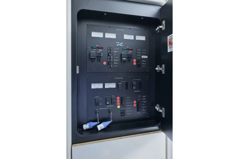 Slide: The Image of Sea Ray 370 Aft Cabin 1997 - 6958094