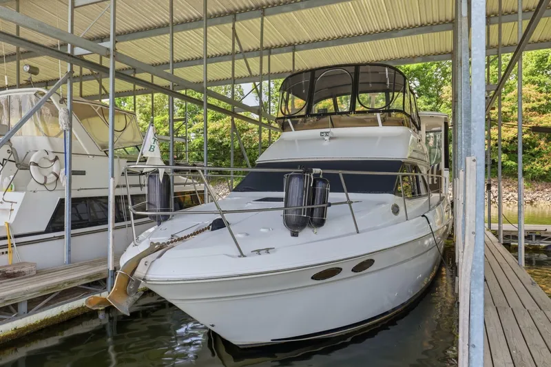 Slide: The Image of Sea Ray 370 Aft Cabin 1997 - 6957973