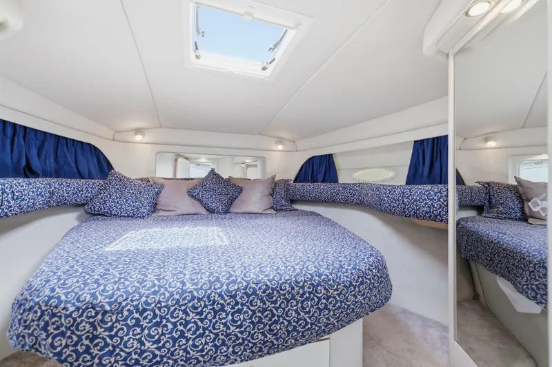 Slide: The Image of Sea Ray 370 Aft Cabin 1997 - 7394761