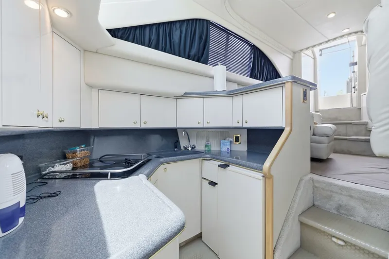 Slide: The Image of Sea Ray 370 Aft Cabin 1997 - 6958037