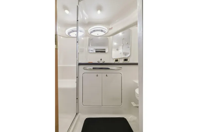 Slide: The Image of Sea Ray 370 Aft Cabin 1997 - 6958082