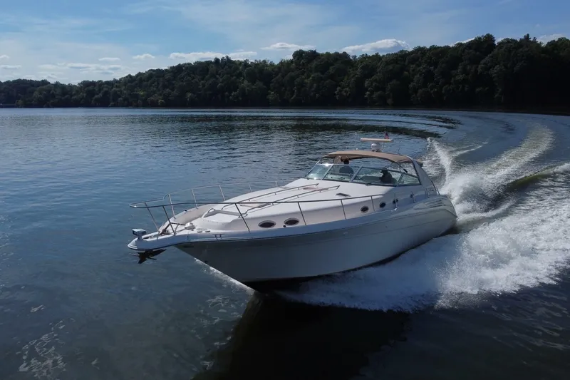 Slide: The Image of Sea Ray 450 Sundancer 1997 - 7244116