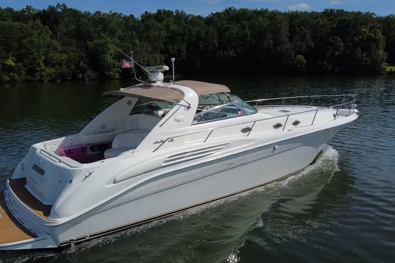 Slide: The Image of Sea Ray 450 Sundancer 1997 - 7244106