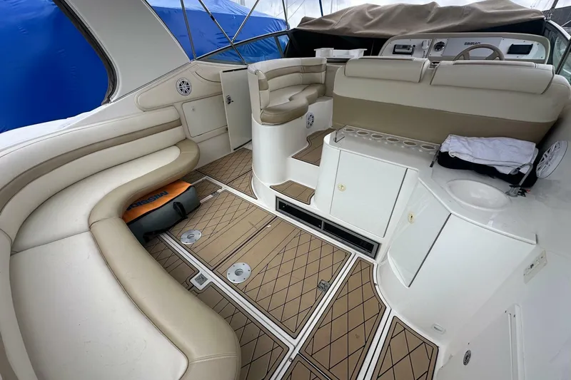 Slide: The Image of Cruisers 3575 Esprit 1995 - 6958151