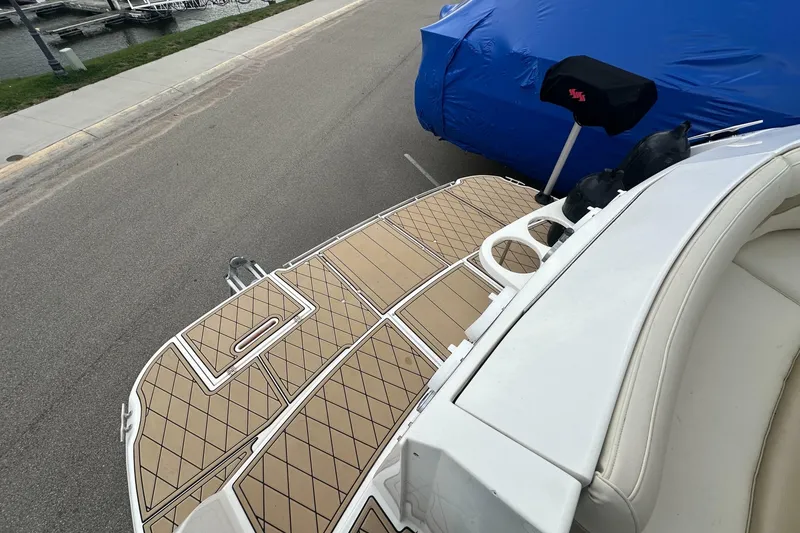 Slide: The Image of Cruisers 3575 Esprit 1995 - 6958214