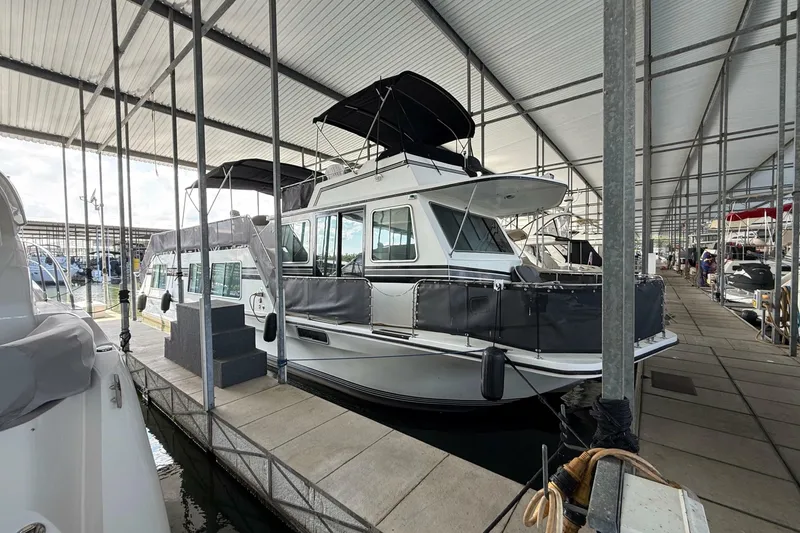 The Image of Harbor Master 52 Wide Body 1995 - 7394918