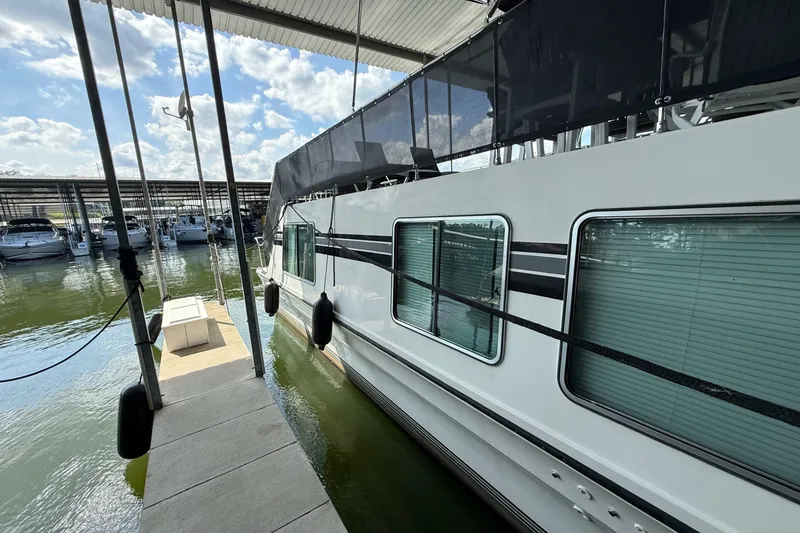 Slide: The Image of Harbor Master 52 Wide Body 1995 - 6958141
