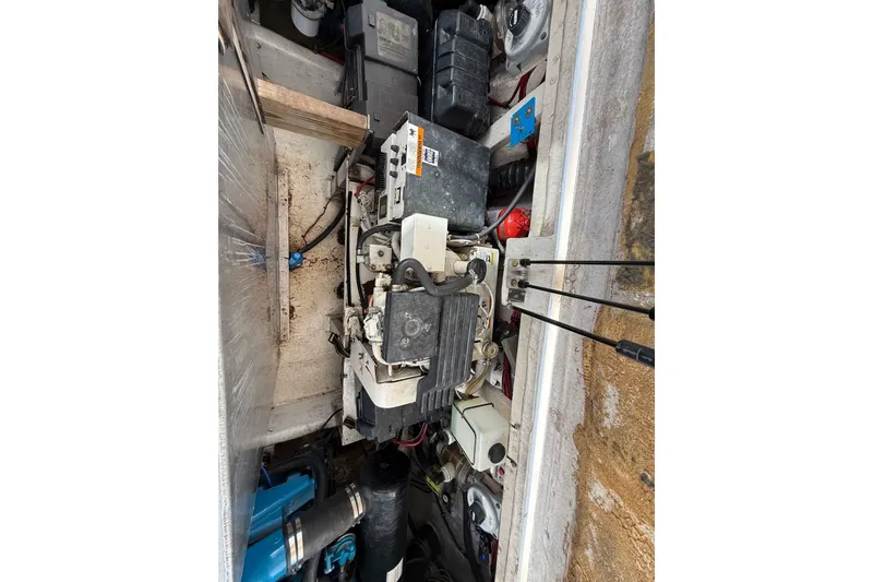 Slide: The Image of Harbor Master 52 Wide Body 1995 - 7244485
