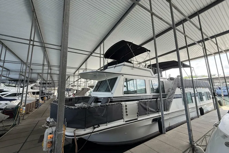 Slide: The Image of Harbor Master 52 Wide Body 1995 - 7394923