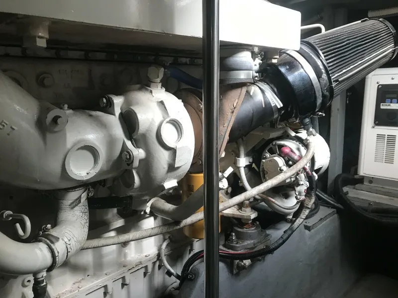 Slide: The Image of Sea Ray 450 Sundancer 1995 - 7244552
