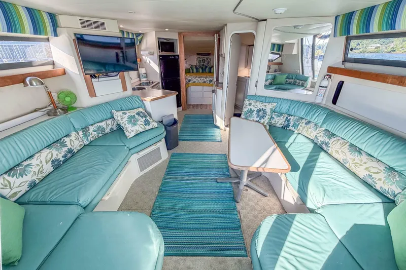 Slide: The Image of Carver Yachts 380 Santego 1994 - 6958412